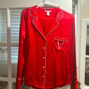 Victoria’s Secret satin Pijama set